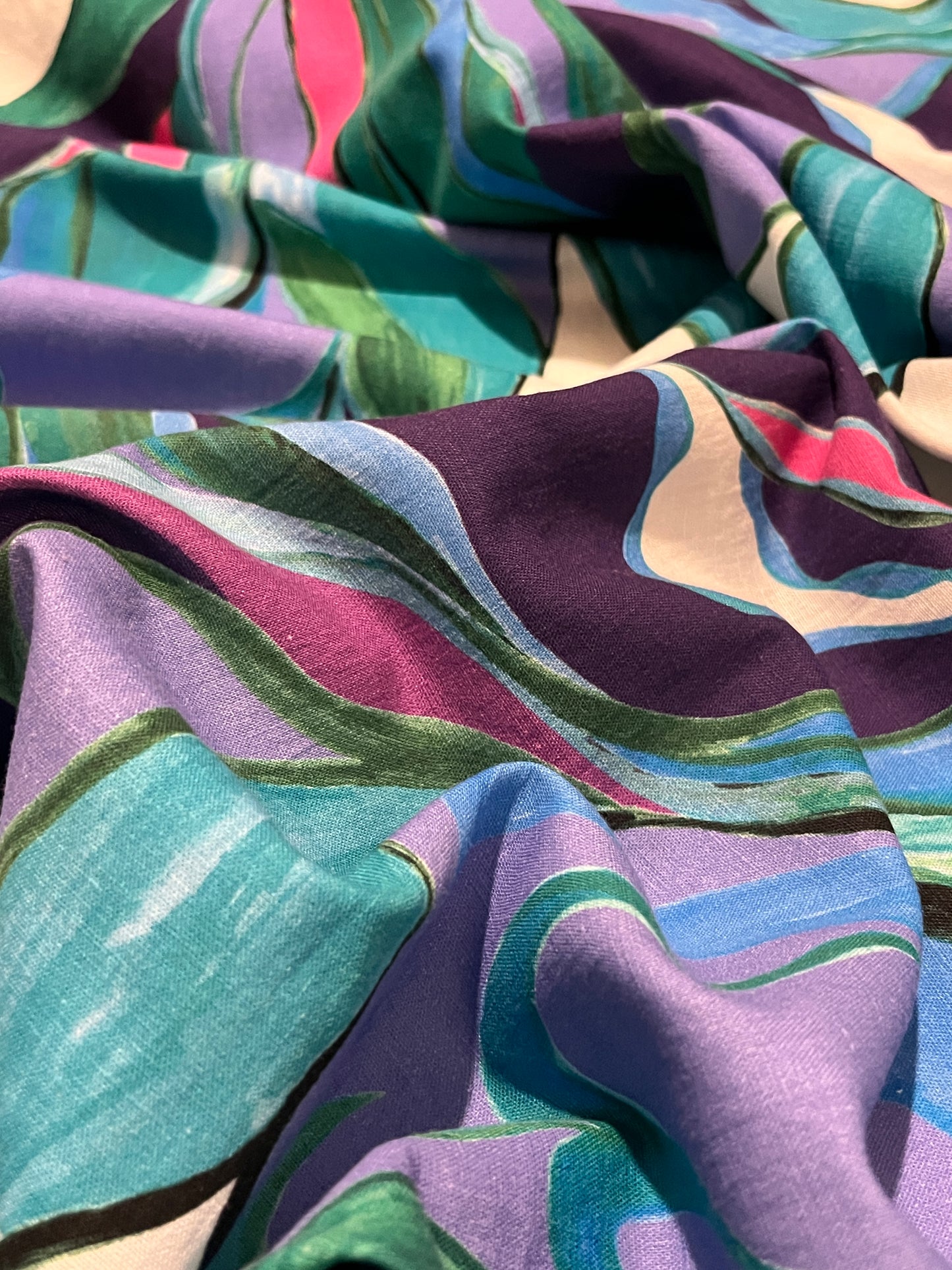 TIMOTHEA Watercolor Lily Flower Print Linen Viscose. Sustainably made in Italy.