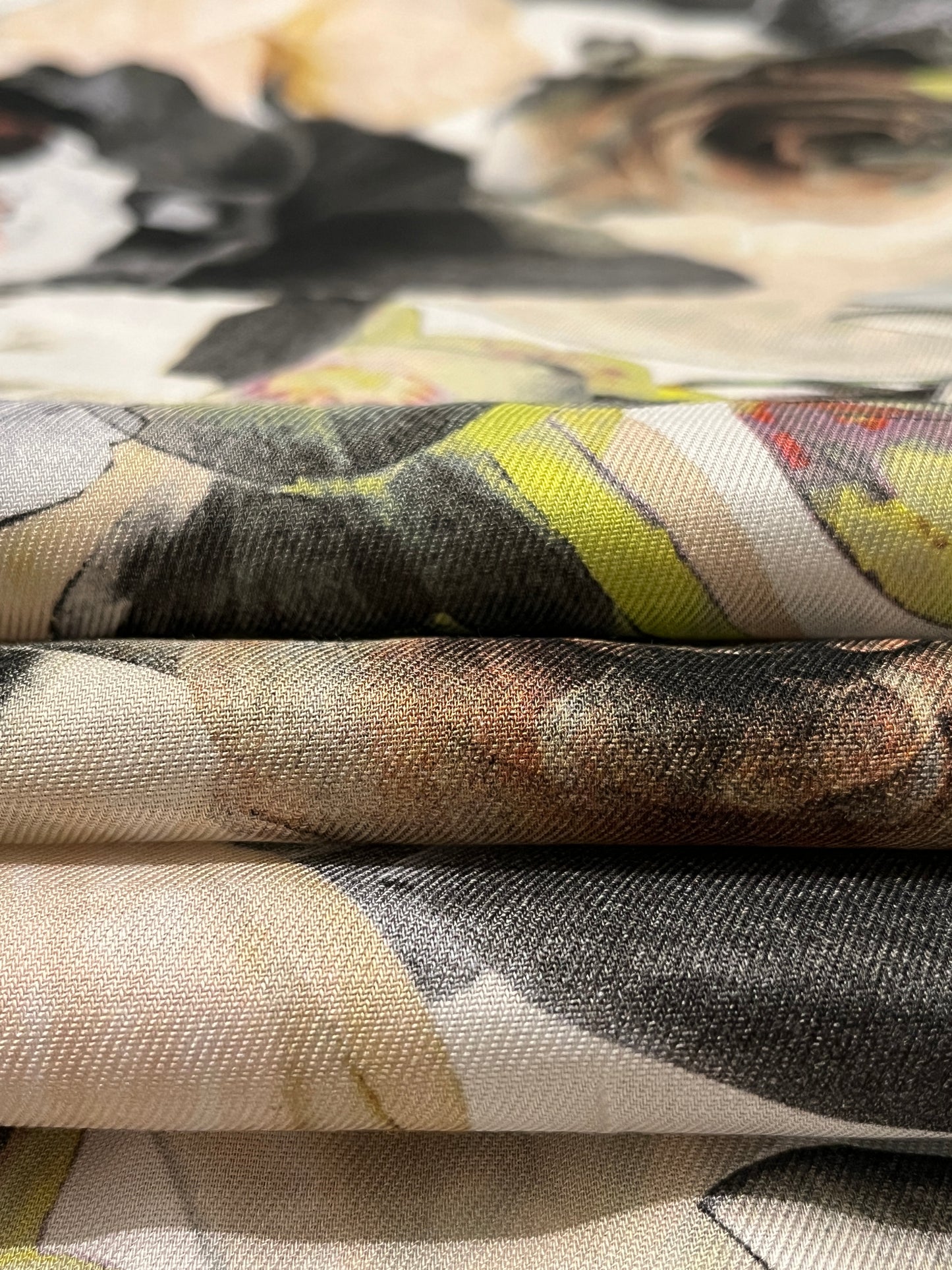 ANGELINA Photographic Rose Print Silk Viscose Twill. Sustainably made in Italy.