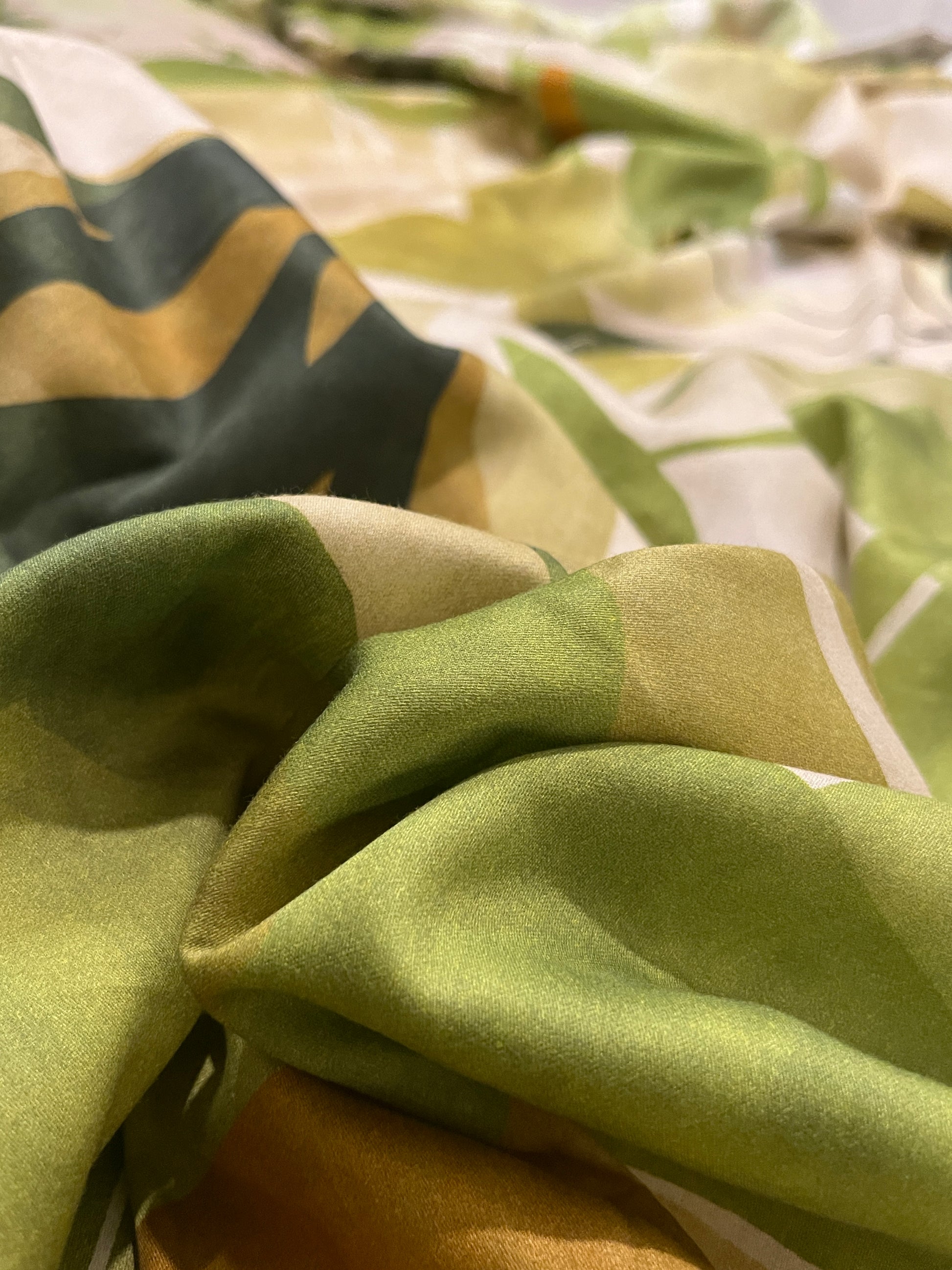 ADRIENNE Abstract Leaf Print Cotton Poplin with Satin Finish. Sustainably made in Italy.