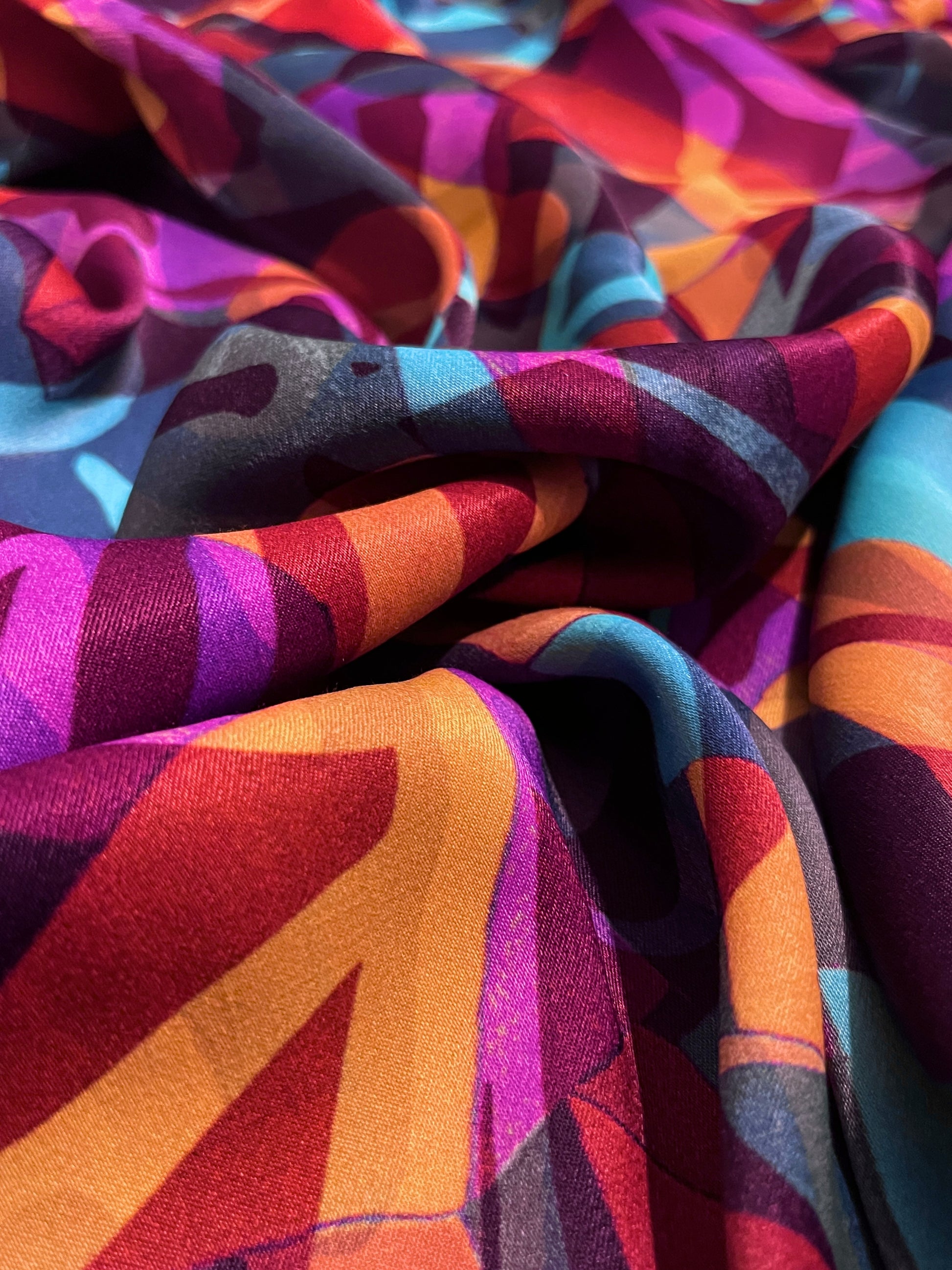 VERONA Geometric Abstract Print 2-ply Satin Viscose. Sustainably made in Italy. - Matrona: Sustainable Textiles and Fashion