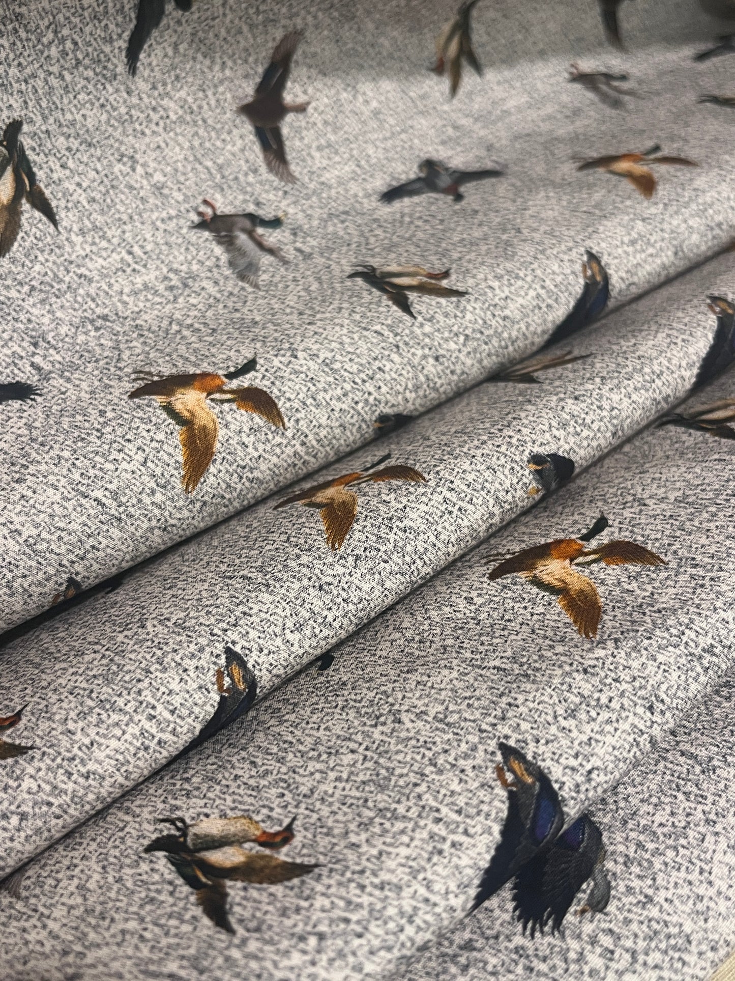 KAI Bird Print Cotton Poplin. Sustainable made in Italy.